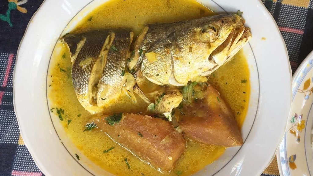 Tapao de Pescado